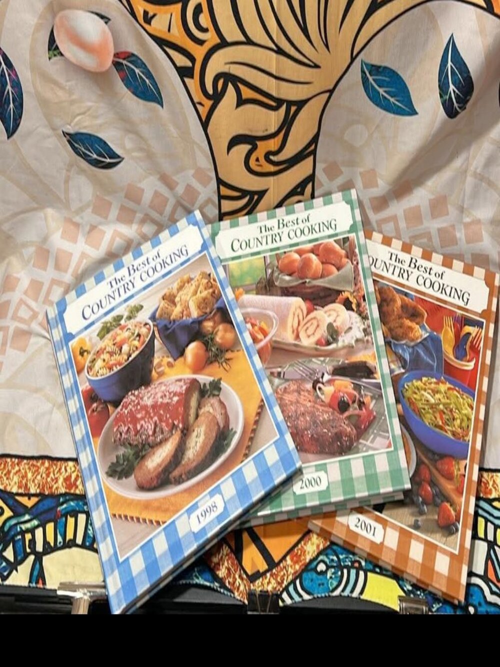 The Best of Country Cooking Cookbook Bundle 1998, 2000, 2001 – Vintage Hardcover